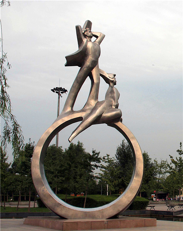 室外城市雕塑價格.jpg